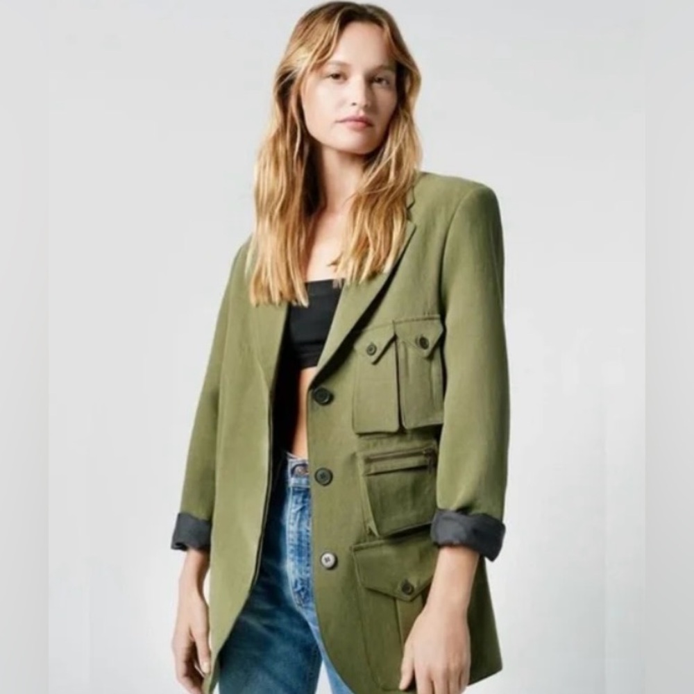 SMYTHE Surplus-Cargo Pocket Blazer